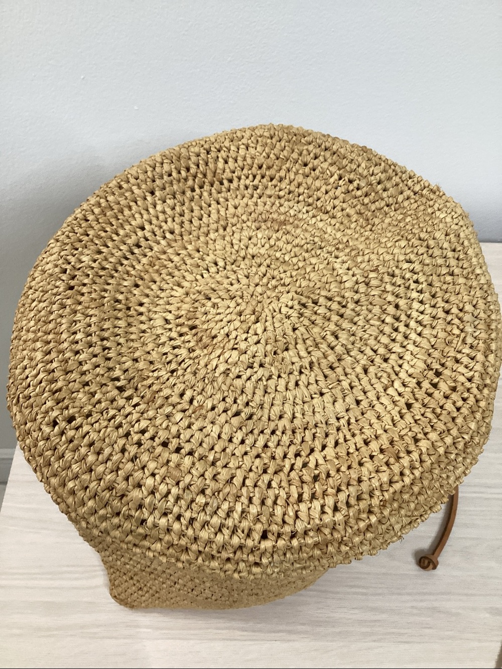 Helen Kaminski, Australia Bucket Tote Bag 100% Raffia - Picture 6 of 6